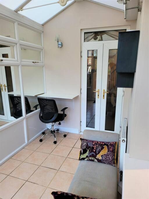 Nice 4-Bedroom Vacation Home With Indoor Fireplace Wellington  Eksteriør bilde