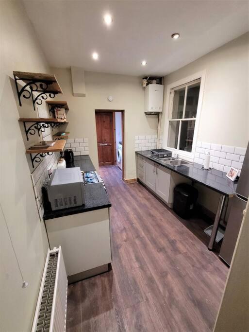 Nice 4-Bedroom Vacation Home With Indoor Fireplace Wellington  Eksteriør bilde